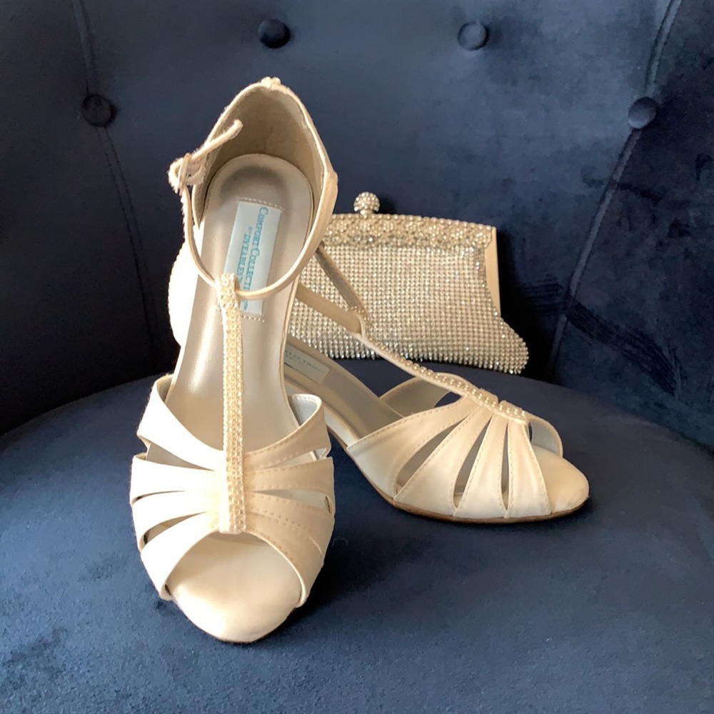 Bridal shoes ivory satin